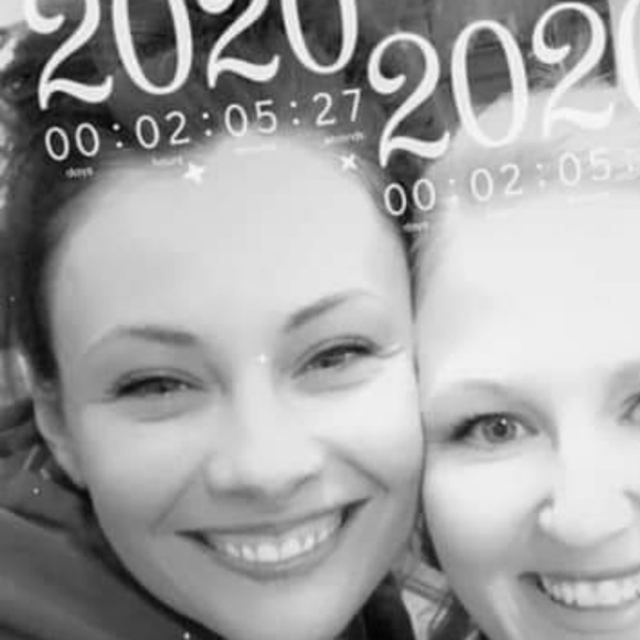 Meet your Posher, Tara - Picture 1 of 1